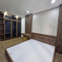 Tôi Cần Cho Thuê Nhà Hoàng Cầu - Đống Đa, Nhà Mới Đẹp, Phù Hợp Ở Gia Đình,Ở Nhóm,Đầy Đủ Đồ, 15 Triệu/Th