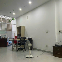 Trệt 2 Lầu 5X20M 3 Phòng Ngủ 4 Vệ Sinhxe Hơi Ngủ Trong Nhà Tân Sơn P12 Giá Chỉ 12 Triệu
