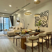 Hiếm: Cho Thuê Căn Hộ 2 Phòng Ngủ 81M2, Full Đồ Tại The Park Home, Giá Bán 18 Triệu. Liên Hệ: 033''704''5858