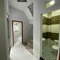 Cho Thuê Nhà Trọ Đường Mễ Cốc, Phường 15, Quận 8, Tp.hcm, 2,2 Triệu, 15M2