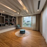 Bán Căn Biệt Thự Đẹp Nhất Phân Khu Hoa Sữa Vinhomes Riverside Long Biên, 550M2