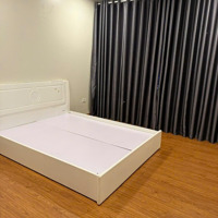 Cho Thuê Căn Góc Chung Cư Cao Cấp 2 Phòng Ngủ Full Đồ, View Đẹp Tại Ngã Tư Sở Giá 13.5 Triệu/Tháng