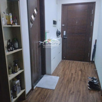Chị Gái Em Chuyển Đổi Công Việc Nên Cần Bán Lại