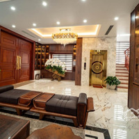 Vua Mặt Phố - Bán Nhà Mặt Phố Mã Mây 32 Tỷ, 37,5M X 5Tầng