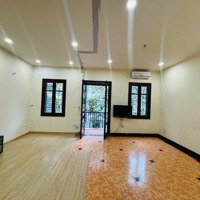 Cho Thuê Nhà Mặt Phố Số 5 Đoàn Trần Nghiệp, Gần Vincom Bà Triệu: Diện Tích 80M2 X 4 Tầng,Mặt Tiền6.5M