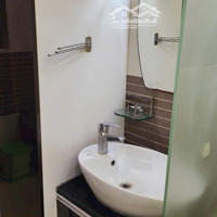 Cho Thuê Phòng Tại Đường 909 Tạ Quang Bửu, P.5, Quan 8
