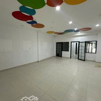 Chính Chủ Cho Thuê Mặt Bằng Trệt Nguyễn Duy Dương Q10 Ngang 12M, Diện Tích 281M2, 0916883939