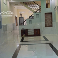 Nhà Gần Chợ Căn Cứ Trệt 2 Lầu 5X20M 4 Phòng Ngủ 3 Vệ Sinhxe Hơi Ngủ Trong Nhà Giá Bán 22 Triệu
