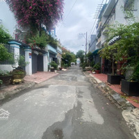 Nhà 1/ Dương Thị Mười Hẻm 8M Nhựa. . 2Mt Trước Sau.diện Tích4,4*17 Giá Bán 5,25Tỷ