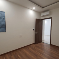 Cho Thuê Căn 2 Phòng Ngủcó 3 Máy Lạnh 2 Máy Nước Nóng Giá Chỉ 9 Triệu8 Q7 Sg Riverside. Liên Hệ: 0933.339.321 Thụy