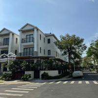 Bán Biệt Thự Nine South Estates Căn Góc Giá Bán 30 Tỷ, 172M2, 4 Phòng Ngủ 5 Vệ Sinh Pháp Lý Đầy Đủ, Hot!