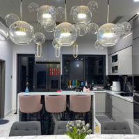 Bán Biệt Thự Nine South Estates Căn Góc Giá Bán 30 Tỷ, 172M2, 4 Phòng Ngủ 5 Vệ Sinh Pháp Lý Đầy Đủ, Hot!
