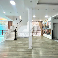 Villa Thảo Điền Ngang 8,5M Phù Hợp Làm Công Ty Giá Thuê 45 Triệu