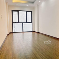 Bán Nhà Xây Mới Phố Vĩnh Phúc 33M 5 Tầng Giá Bán 6.1 Tỷ - 80M Ra Ô Tô