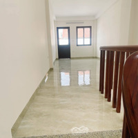 Bán Nhà Xây Mới Phố Vĩnh Phúc 33M 5 Tầng Giá Bán 6.1 Tỷ - 80M Ra Ô Tô