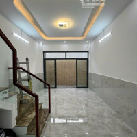 Nhà Đẹp - Hẻm Ô Tô Ngủ Trong Nhà - Sát Mặt Tiền - Khu Vip Hoà Bình
4 Tầng - 62M