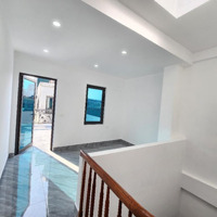 Bán Nhà Phố Định Công, Nội Thất Như Khách Sạn 5 Sao. Trước Nhà Rộng Thoáng, 40M2 5 Tầng Chỉ 6,4 Tỷ