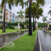 Giảm Ngay 800 Triệu, Bán Nhà Phố 2 Mặt View 5M Và 20M, Ql13, Thủ Đức