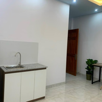 Cho Thuê Phòng Trọ Tại Sư Vạn Hạnh, 5,5 Triệu, 30 M2, 1 Phòng Ngủ 1Wc