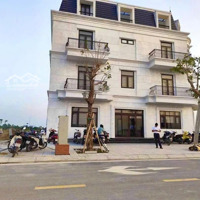 Đất Liền Kề Thị Trấn Của Huyện Trên 2 Trục Đường Kinh Tế To Nhất Tỉnh Rộng 65M Và 68M. Đã Có Sổ Đỏ