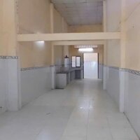 HẺM XE TẢI NGAY BX MIỀN TÂY NGANG 5 X 23 NỞ HẬU 6M CHỈ 4.2 TỶ  - Ngay trường An Lạc 1 KDC Nam Hùng Vương - 5 X 23 nở hậu 6m có 2pn có thể làm 4 Pn. - Sổ hồng riêng không quy hoạch lộ giới.  Lh Độ 0704 574 201