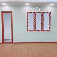 Nhà Đẹp Chủ Tự Xây Chắc Chắn - Ô Tô Đỗ Cửa Qua Nhà - 15M Ra Ô Tô Tránh - Mặt Tiền Rộng Vuông Đẹp.