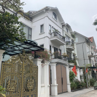 Biệt Thự Đẹp Lô Góc Thiên Hiền-Mỹ Đình. 143M2-4 Tầng-2 Mặt Tiền- Vỉa Hè - Chỉ Cần Bán Gấp- 40 Tỷ.