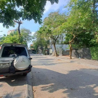 Bán Mảnh Đất Khu Tái Định Cư X6 Cổ Linh -Thạch Bàn - 100M2 - Mặt Tiền 7M -Ngay Hồ Công Viên