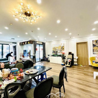 Căn Hộ Chung Cư Berriver Jardin 390 Nguyễn Văn Cừ. 175M2 Lô Góc, View Cực Đẹp. Giá Bán 11.2 Tỷ