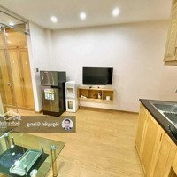 Cho Thuê Căn Hộ 1K1N Full Đồ- Phố Đặng Thai Mai- Tây Hồ- Ô Tô Đỗ Cửa- 7 Triệu/Tháng