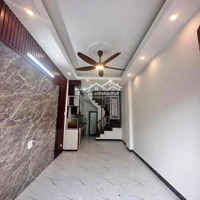 Nhà Xây Mới 30M Ra Mặt Đường Ô Tô Tải Tránh Ngay Ngã 3 Chợ Chính. 4 Tầng(46M2), 3.85 Tỷ. 0966929600