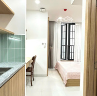Khai Trương Chdvmini Ban Công Cửa Sổ Lớn Lì Xì Đầu Năm, Nội Thất Cao Cấp Trương Quốc Dung Phú Nhuận