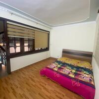 Cho thuê nguyên căn 3 tầng ngõ 75 Kiều Sơn ( Văn Cao)
