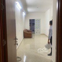 Cho Thuê Căn Hộ - Chung Cư Hoàng Quân - Nha Trang. 2 Phòng Ngủ, 2 Wc + Giá: 3 Triệu5/ Tháng, Chưa Phí.