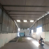 Bán Nhà Xưởng.diện Tích210M2. P Thạnh Lộc, Q12. Đường Xe Tải Thông. Cao 2 Tầng. Nhỉnh 4.6 Tỷ