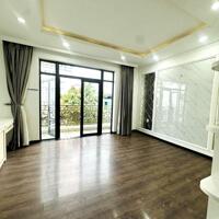 Bán nhà quận 6 - Hẻm xe hơi thông thoáng - BTCT ngang hiếm 5.3m - 8.4 T