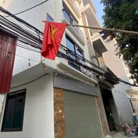 Bán nhà LÔ GÓC 46m giá ~ 5 tỷ- MỚI KÍNH KOONG - 5 tầng - NGÕ THÔNG Ô TÔ KINH DOANH tại La Phù
