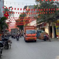 Chính chủ gửi bán nhà 70m, MT 10m, nở hậu, giá 7.450 triệu, mặt phố ô tô tránh tại La Phù kinh doanh hay đầu tư đều siêu hời.