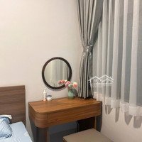 Cho Thuê Căn Hộ 2 Phòng Ngủtầng Cao , View San Golf Full Nội Thất Giá 8 Triệu/ Tháng