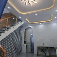 Nhà 1 Trệt 1 Lầu Hố Nai 3 ,Trảng Bom ,Ngay Ngã Ba Trị An Dtsd : 80Mv .Sổ Riêng Thổ Cư
Gồm :