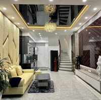 Bán Nhà Phố Trường Chinh.diện Tích38M/5 Tầng. Ô Tô Đỗ Cửa. Dân Trí Cao. Kinh Doanh Tốt. Giá Bán 10,8 Tỷ