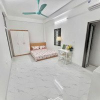 Căn Hộ Studio Cửa Sổ Thoáng Mát - Đầy Đủ Nội Thất - Nhà Mới Nằm Ngay Cổ Nhuế, Phạm Văn Đồng