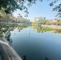 Bồ Đề Ô Tô Đỗ Cửa Kinh Doanh Tốt Có Thể Sửa Thành Gara