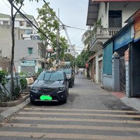 Nhà Thụy Phương 40M 4 Tỷ Ô Tô Qua Nhà.kinh Doanh Nhỏ,Ngõ Thông,Vị Trí Đẹp Khu Phân Lô,Dân Trí Cao,G