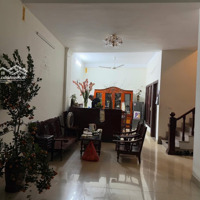 Cho Thuê Bt Đô Thị Việt Hưng - 105M2 - Làm Vphòng, Kho Hàng ( Không Ở Lại) - Gần Big C,Trường, Chợ