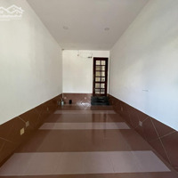 Văn Phòng Cho Thuê Khu Biệt Thự 280 Lương Định Của Xe Hơi Đậu Cửa Gần Sân Golf Giá Chỉ Từ 8 Triệu