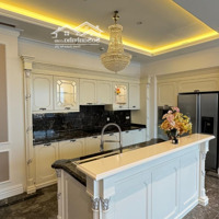 Bán Cc 113 Trung Kính, Diện Tích 110M2. Nhà Đẹp, Căn Góc. View Hồ. Tell 0934288822