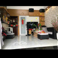 Hot, Nhà Mặt Tiền Kênh Tân Hóa, Phường 14, Quận 6, Nhà Đẹp, Vị Trí Kinh Doanh Sầm Uất