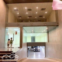 Bán Toà Nhà Hoàng Hoa Thám,Quận Tân Bình, Diện Tích: 175M2 -Hầm 7 Tầng,Giá Chỉ 39.5 Tỷ