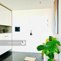 Cho Thuê Căn Hộ Sunshine Golden River, 30 Triệu, 150M2, 3 Phòng Ngủ 3 Vệ Sinh Đẹp, Nhiều Tiện Ích